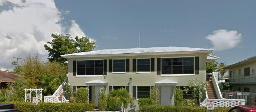 Photo of 115 Sandal 1 Lane #6, Palm Beach Shores, FL 33404 (MLS # R10758562)