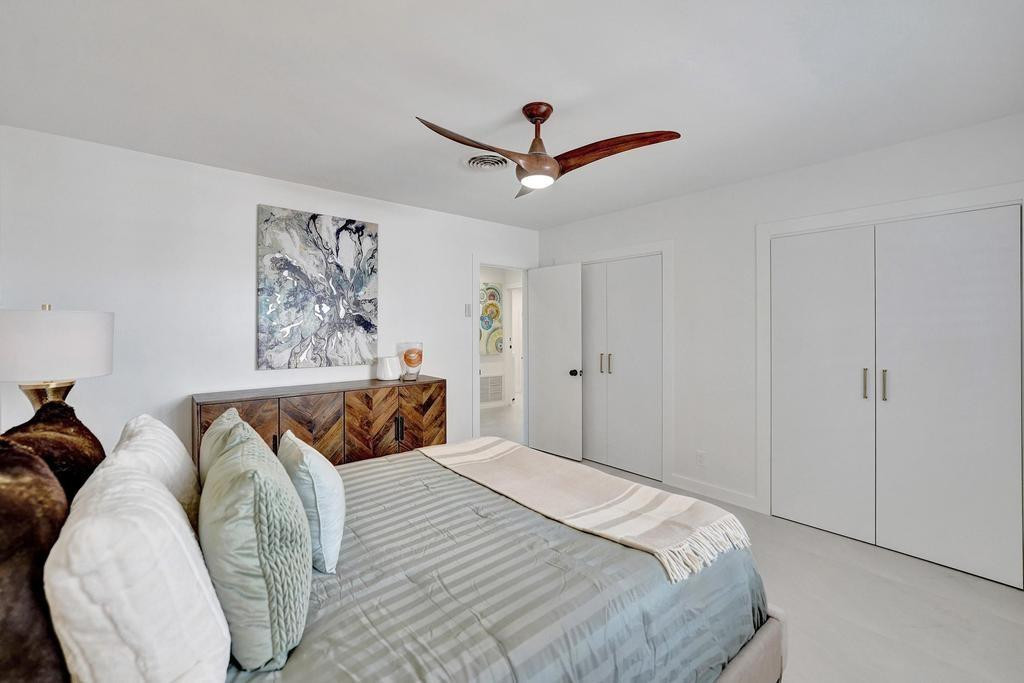 HOLLYWOOD - Residential