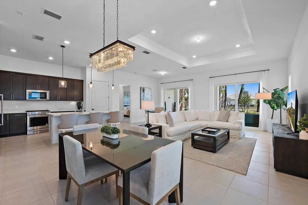 Photo of 10381 Northbrook Circle, Palm Beach Gardens, FL 33412 (MLS # R10990712)