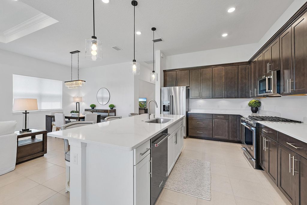 Photo of 10381 Northbrook Circle, Palm Beach Gardens, FL 33412 (MLS # R10990712)