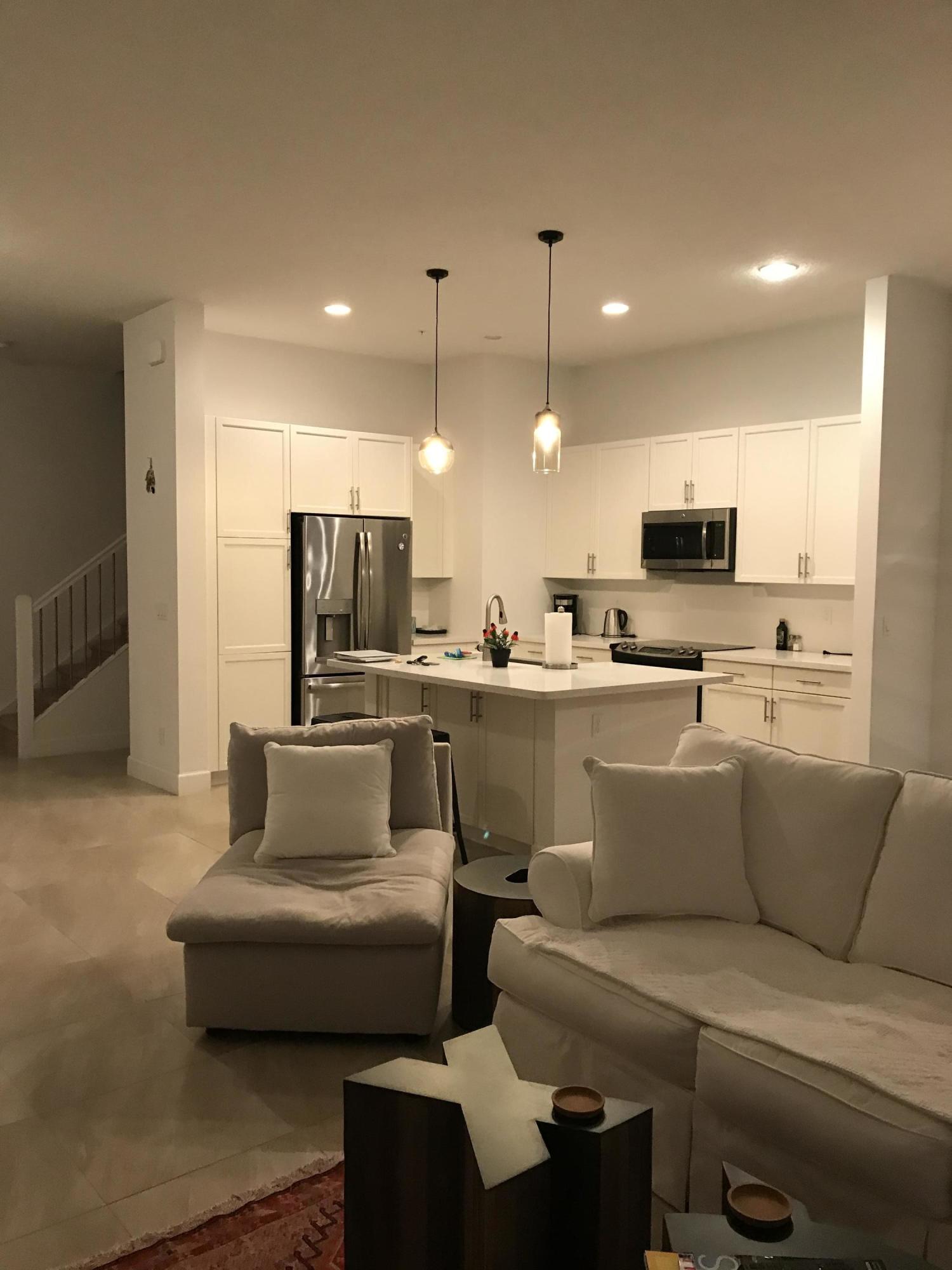 POINTE 100 CONDO - Residential Lease