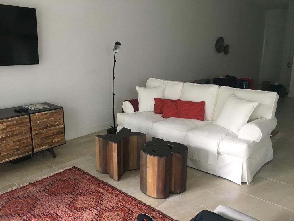 POINTE 100 CONDO - Residential Lease