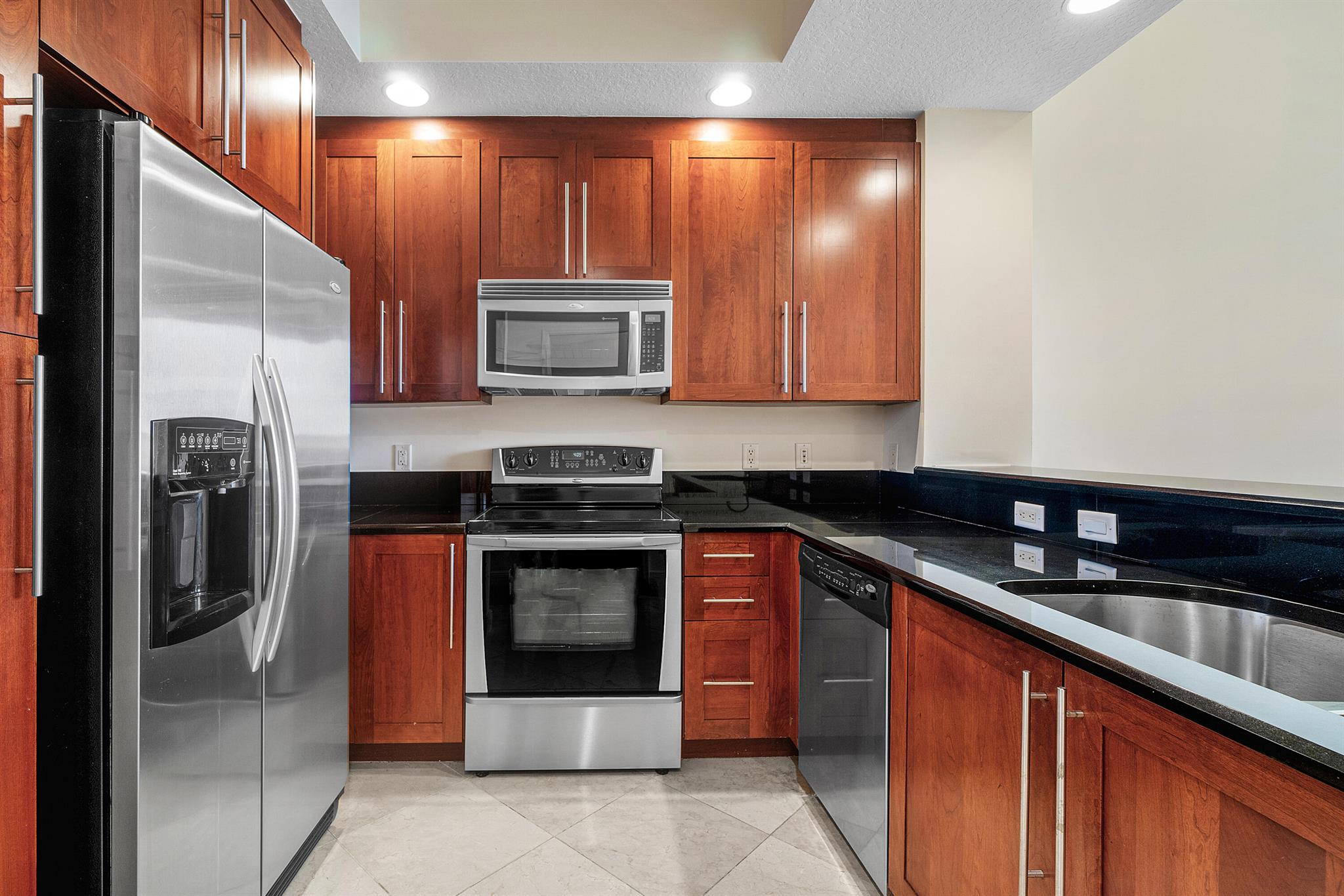 701 S Olive Avenue 1510