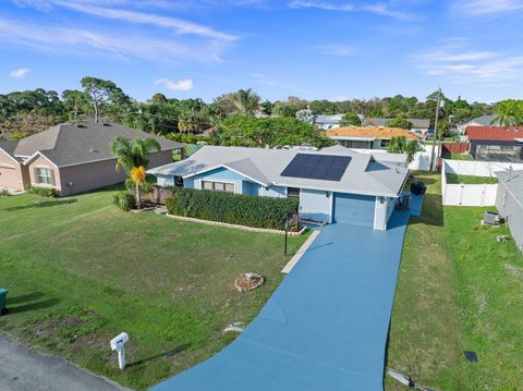 A home in Port St Lucie