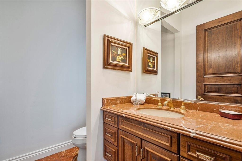 SAILFISH POINT - Residential