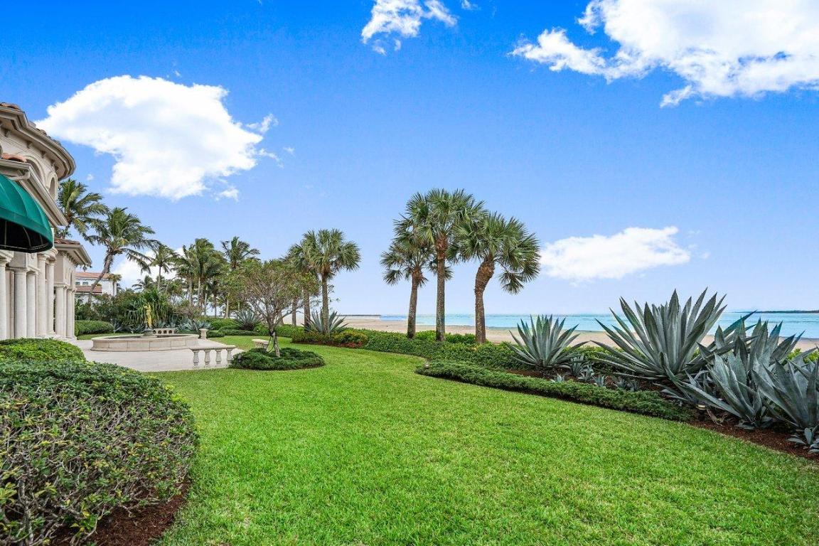 SAILFISH POINT - Residential