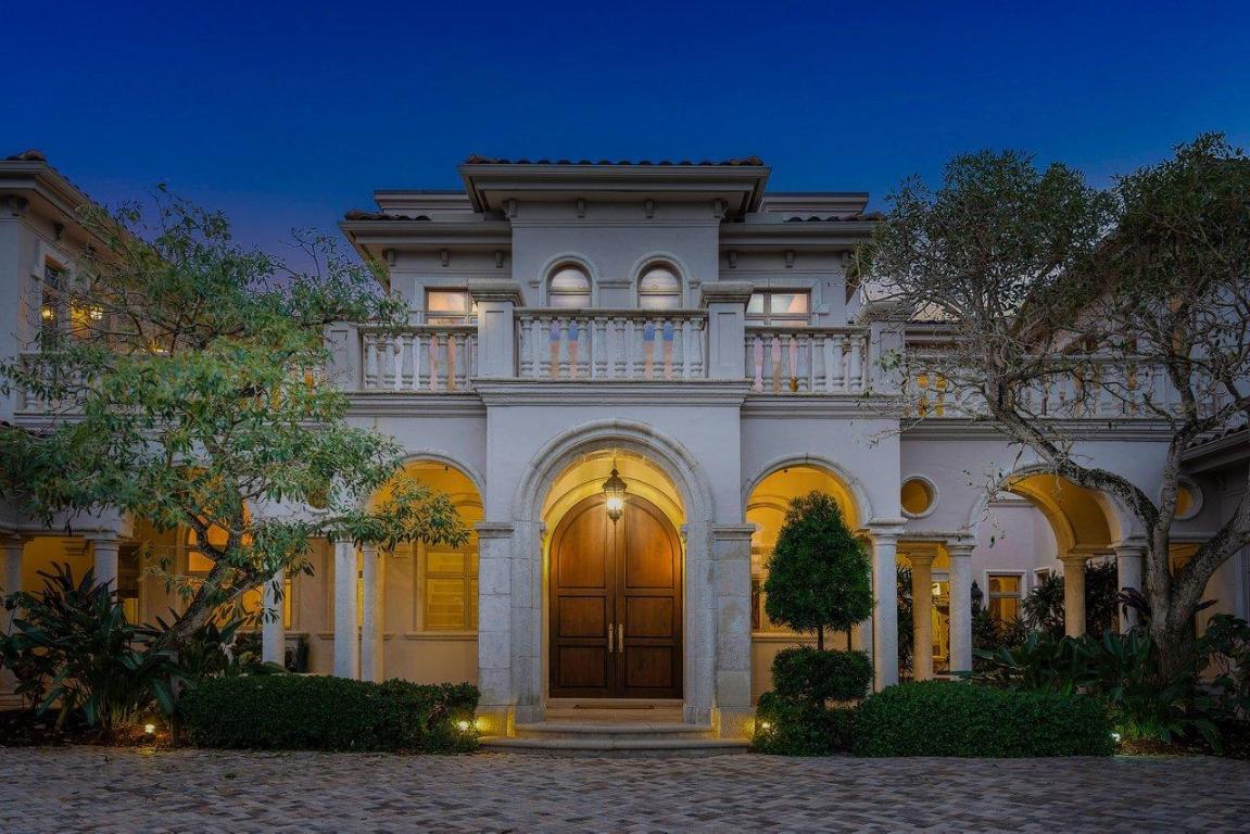 SAILFISH POINT - Residential