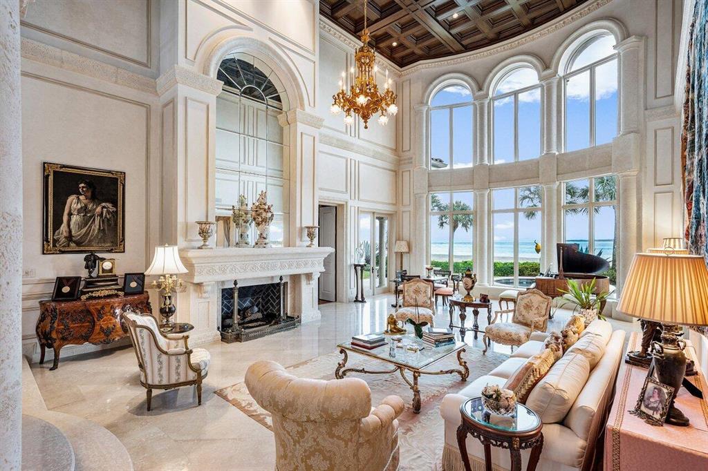 SAILFISH POINT - Residential