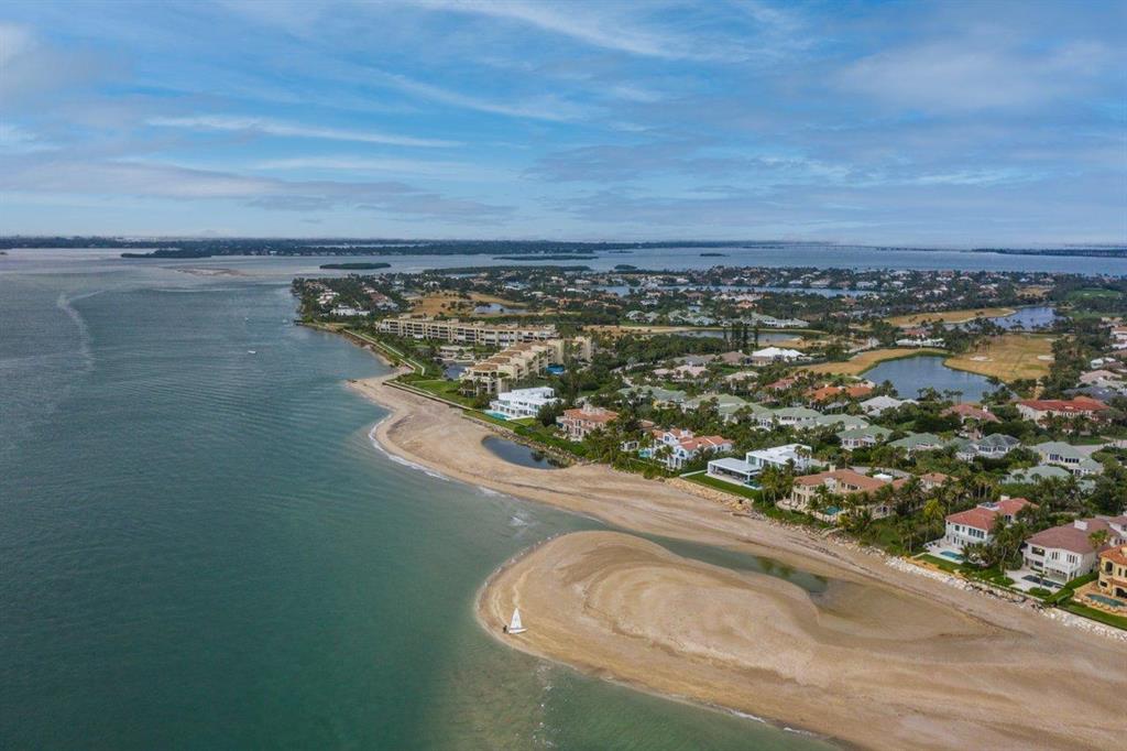 SAILFISH POINT - Residential