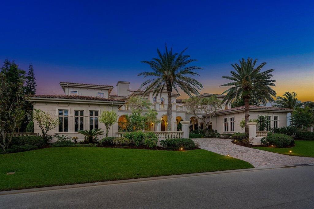 SAILFISH POINT - Residential