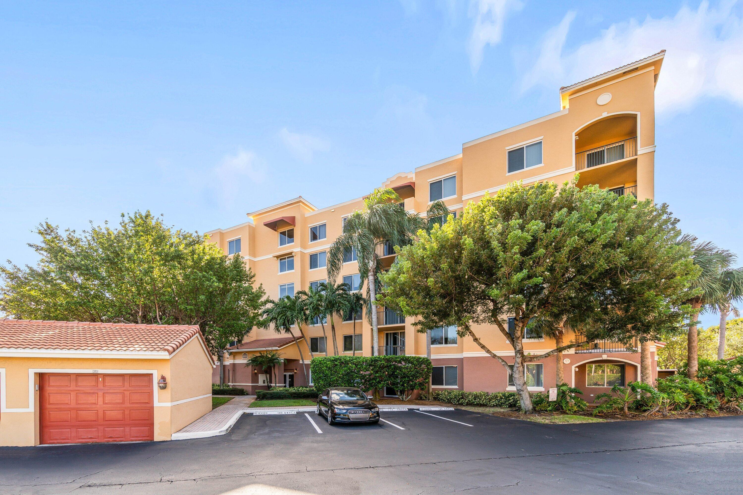 HYPOLUXOS MARINERS CAY CONDO - Residential Lease