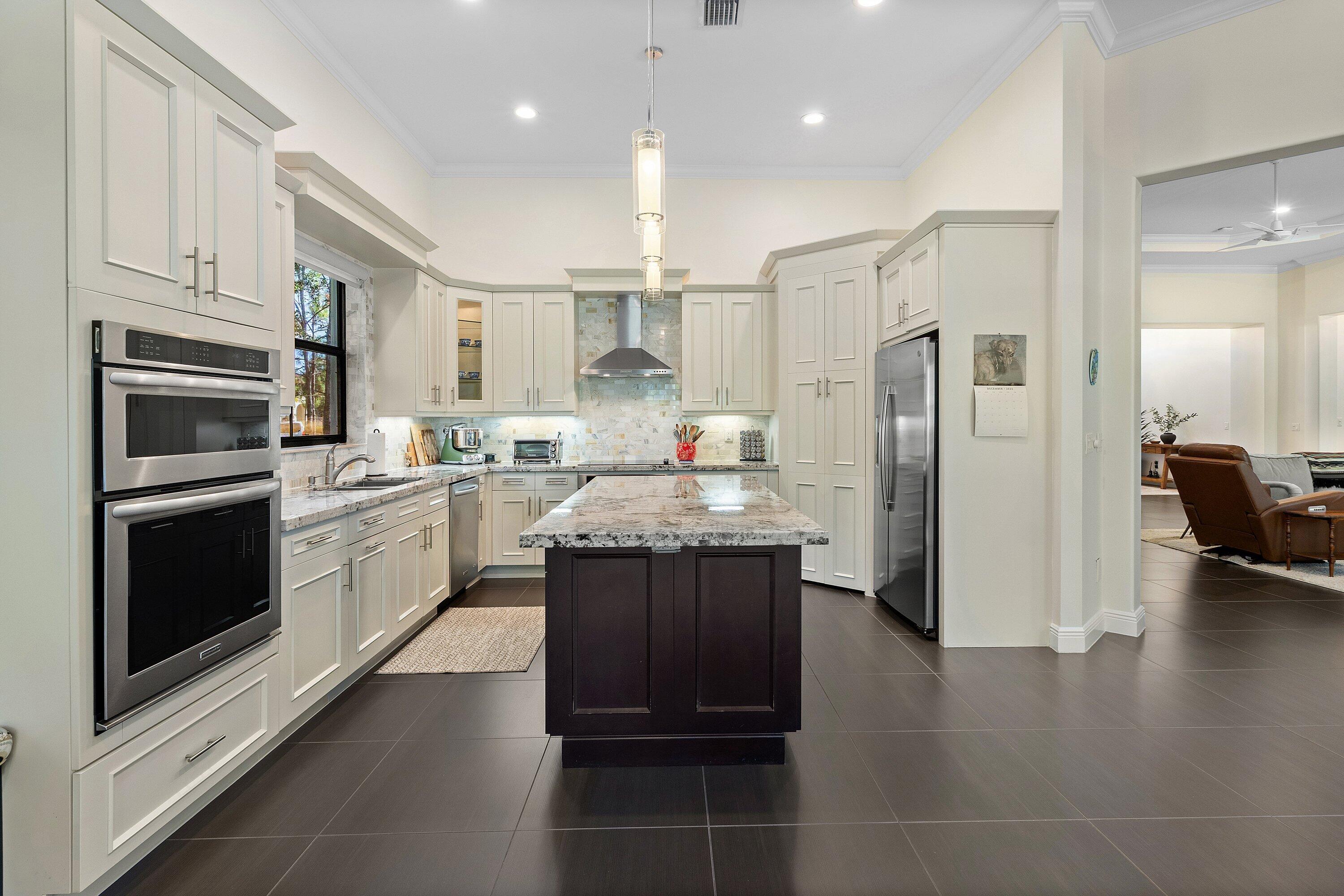 OSPREY OAKS - Residential