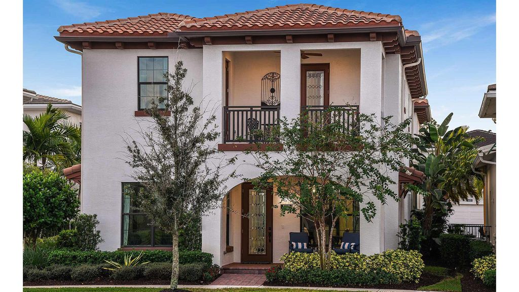 Photo of 1018 Faulkner Terrace, Palm Beach Gardens, FL 33418 (MLS # R10902519)