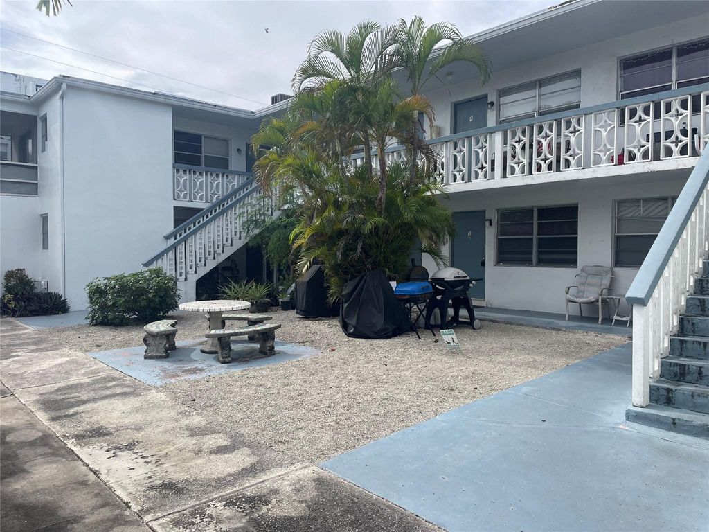 Photo of 1940 Madison Street #8, Hollywood, FL 33020 (MLS # F10548978)