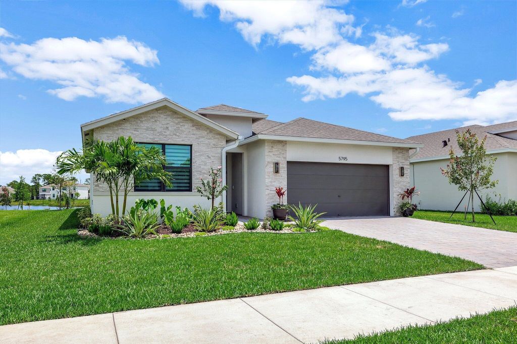Photo of 5795 SE Sky Blue Circle, Stuart, FL 34997 (MLS # B26021586)
