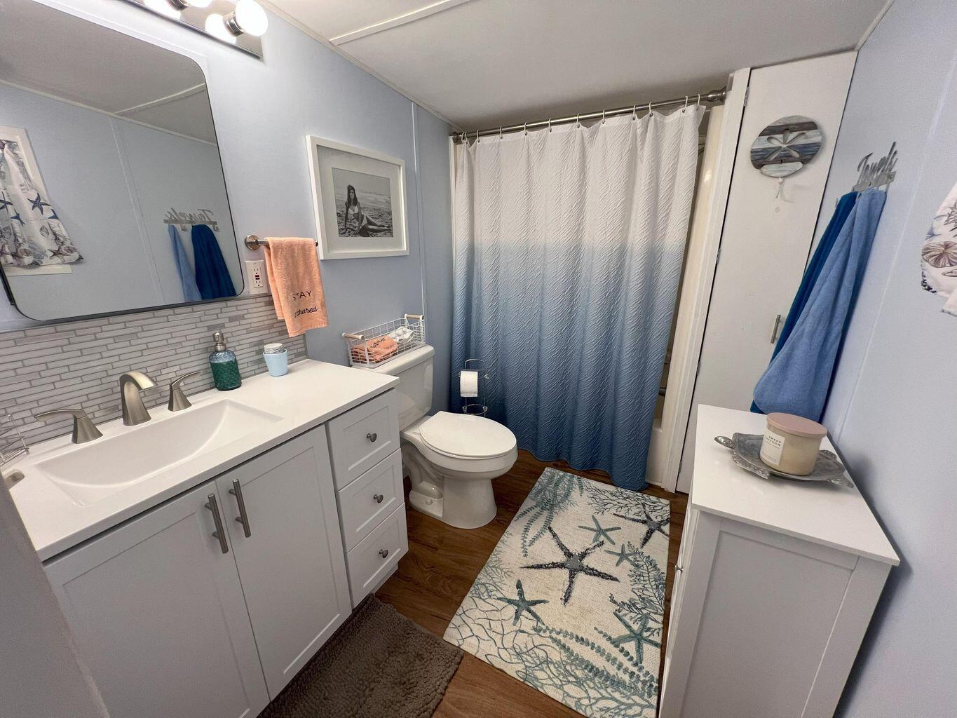 LAKESIDE VILLAGE MOBILE HOME PARK CO-OP - Residential