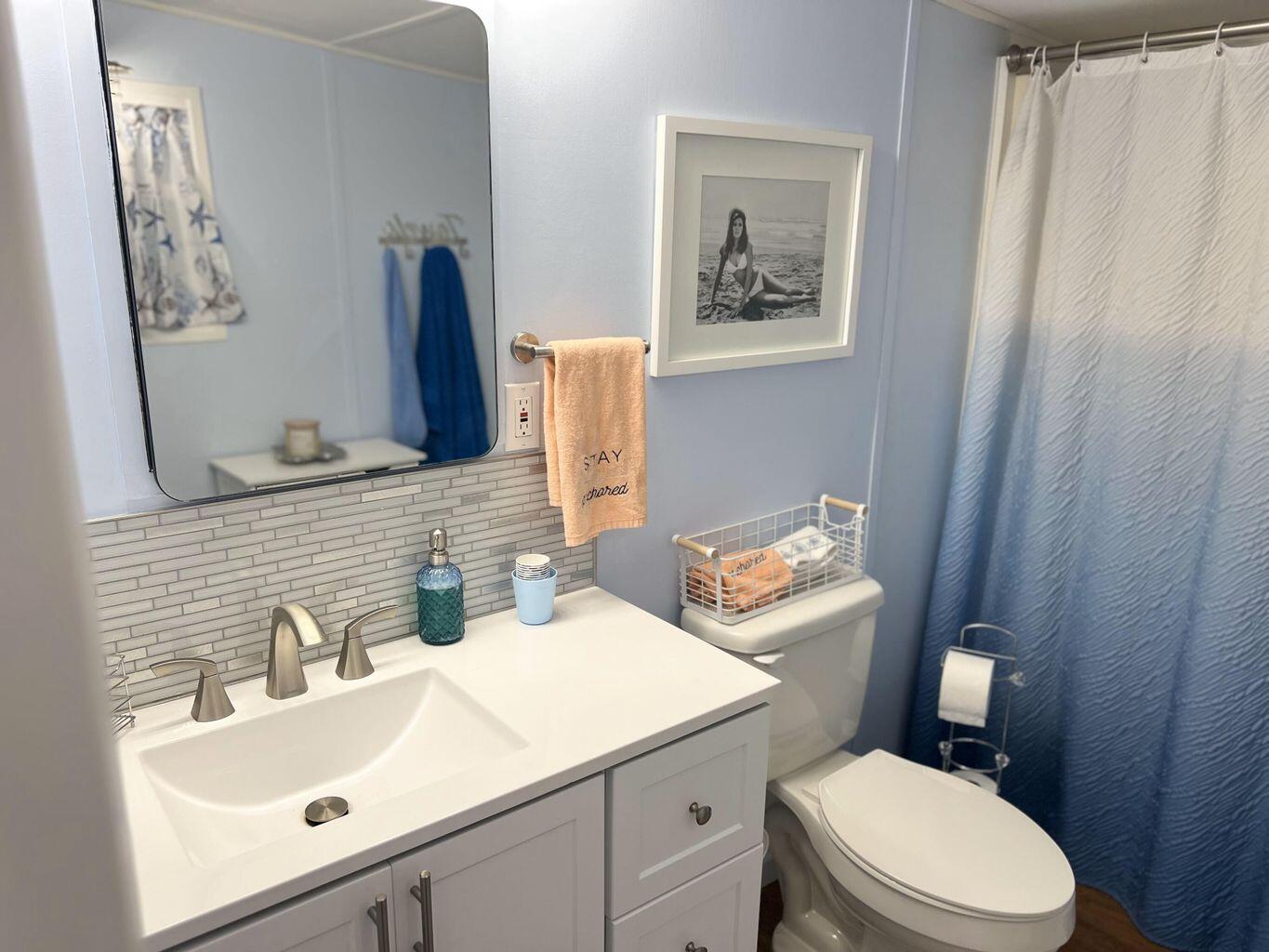 LAKESIDE VILLAGE MOBILE HOME PARK CO-OP - Residential