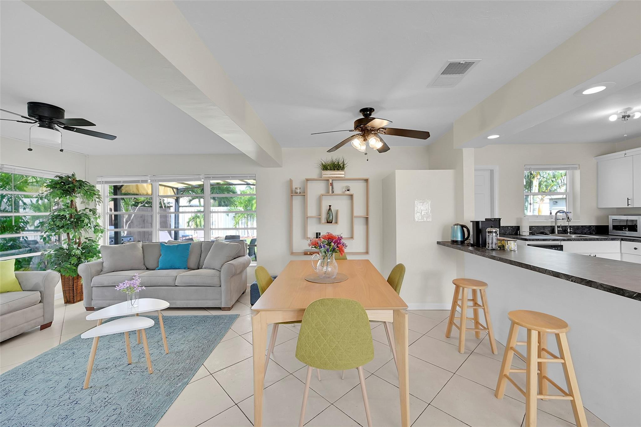 FLORESTA ESTATES - Residential