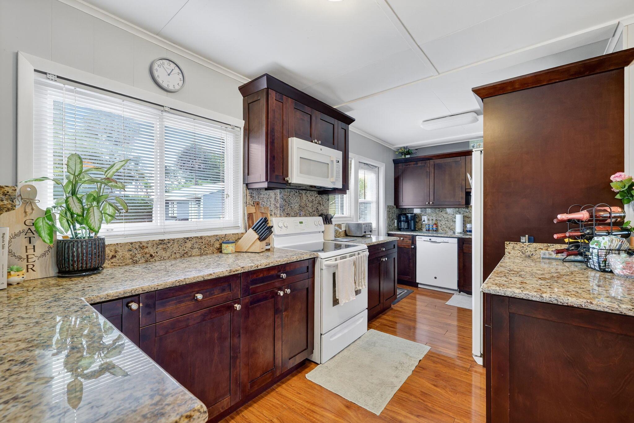 529 SE Madison Avenue