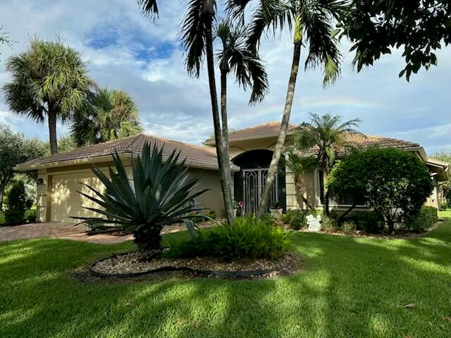 Photo of 7728 Via Grande, Boynton Beach, FL 33437 (MLS # R11024237)