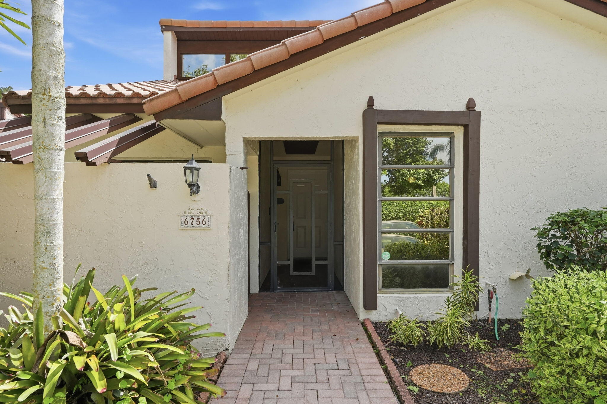 6756 TIBURON Drive