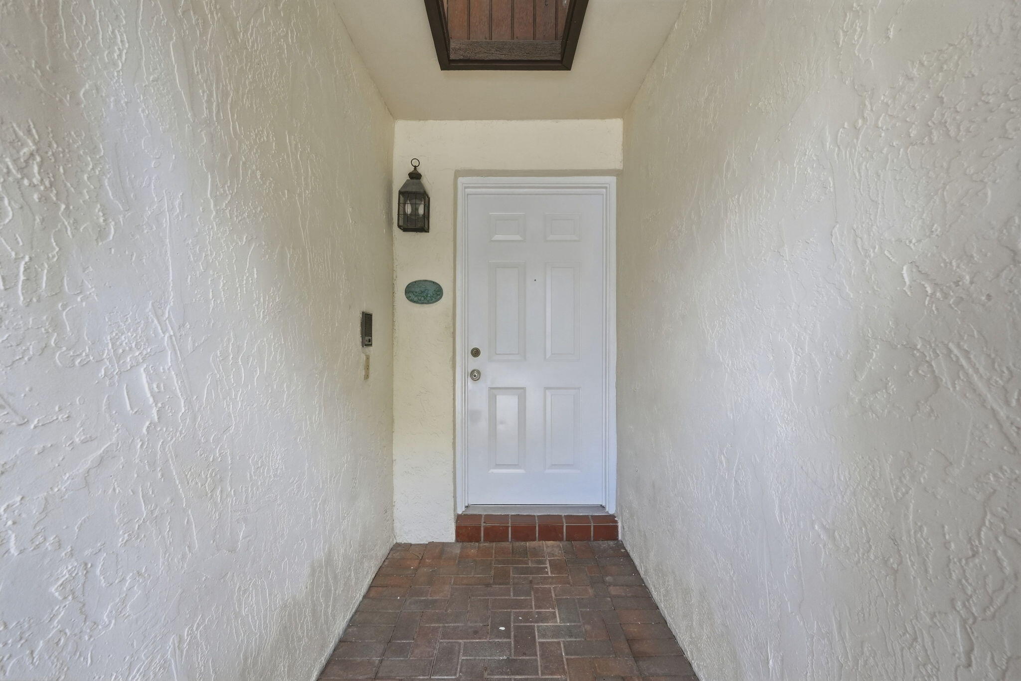 6756 TIBURON Drive