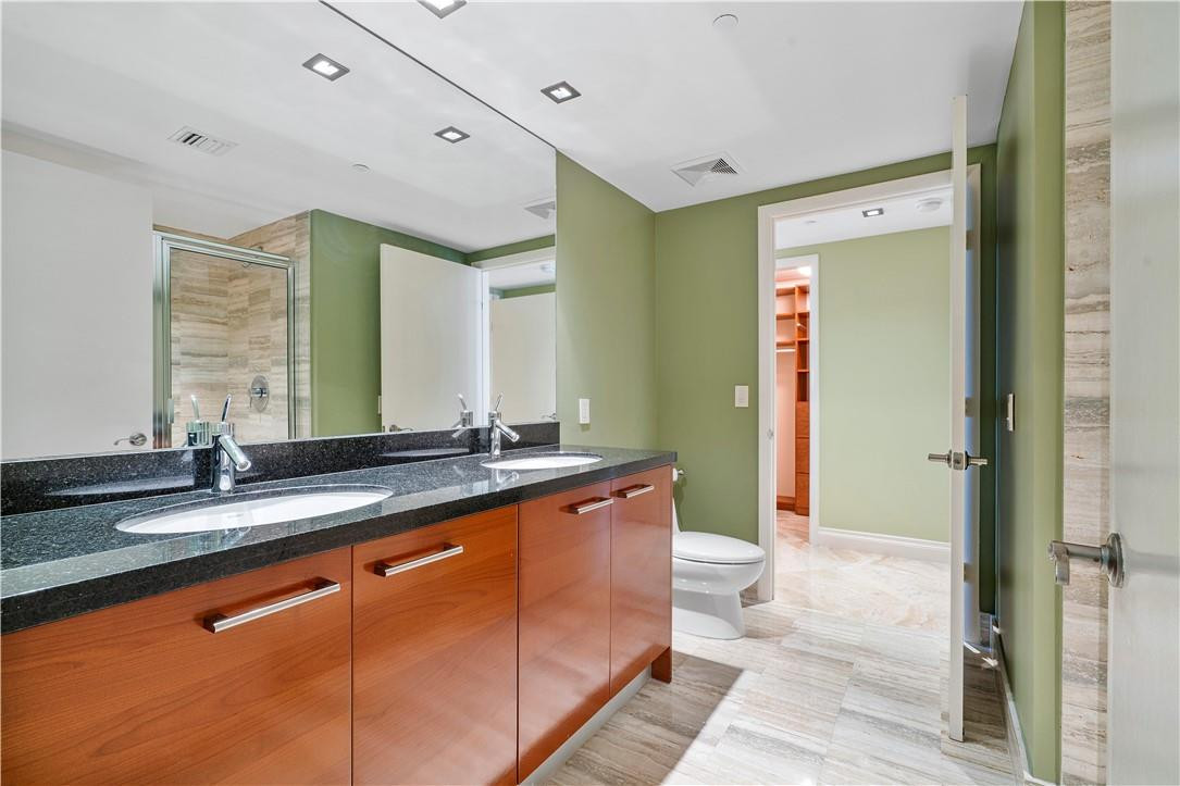 LAS OLAS BEACH CLUB - Residential