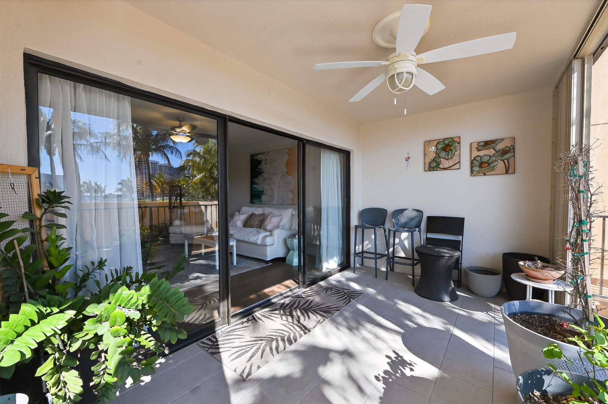 MARINA BAY CONDO - Residential