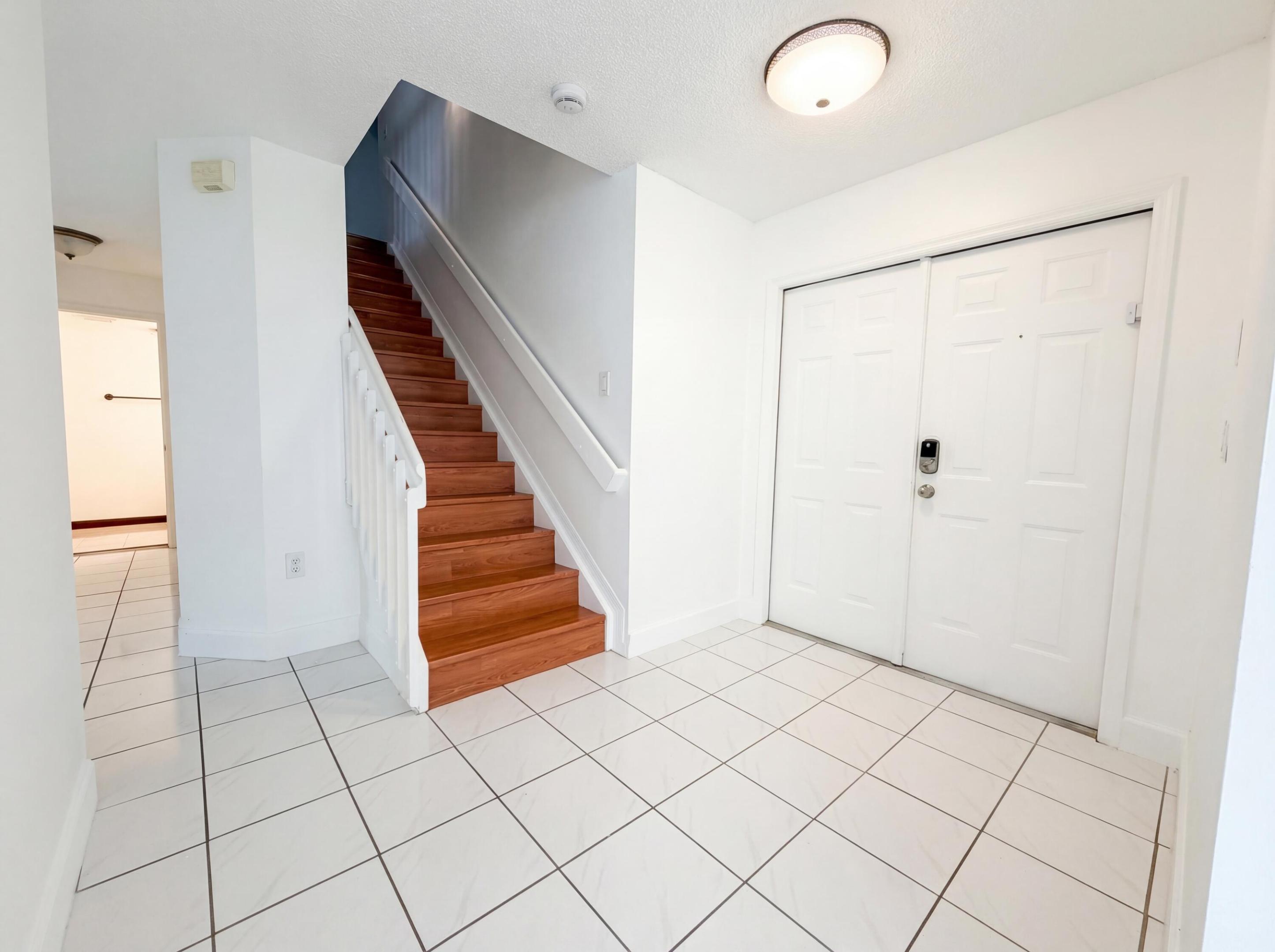 BONAVENTURE 82-43 B - Residential