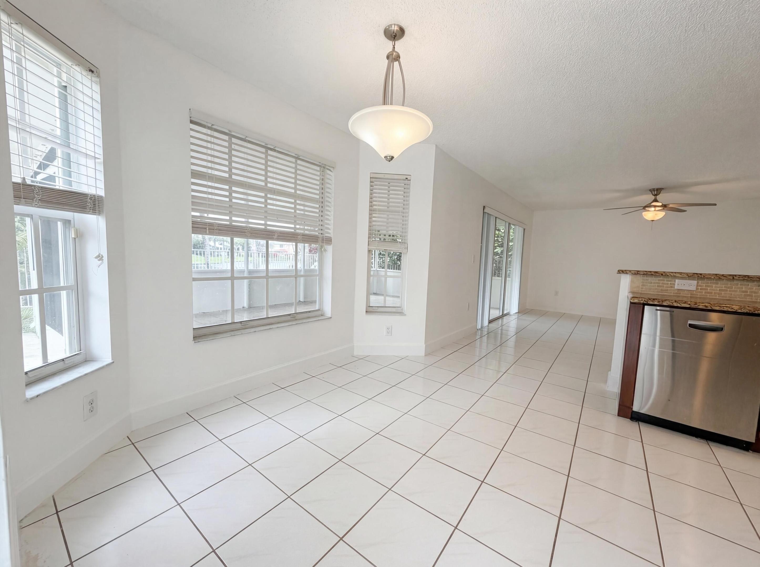 BONAVENTURE 82-43 B - Residential