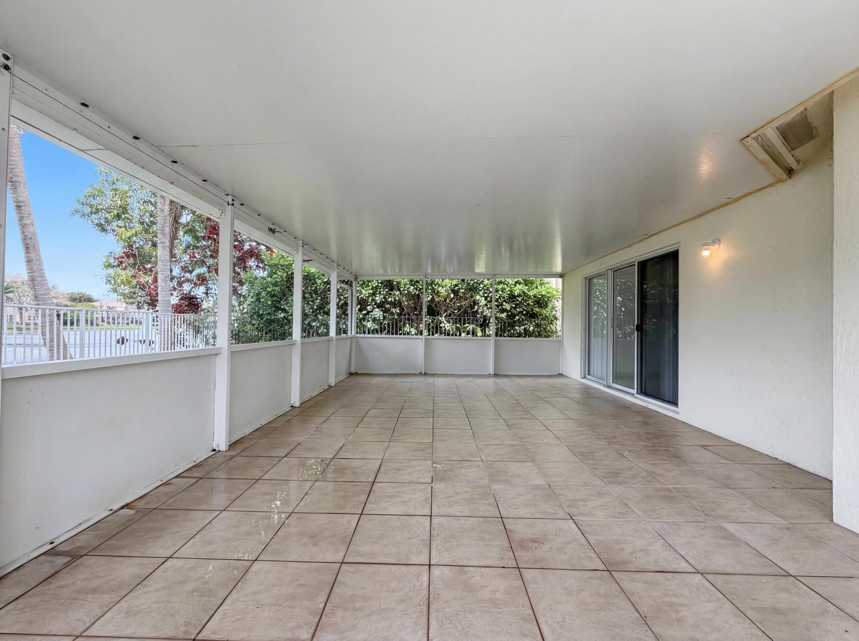 BONAVENTURE 82-43 B - Residential