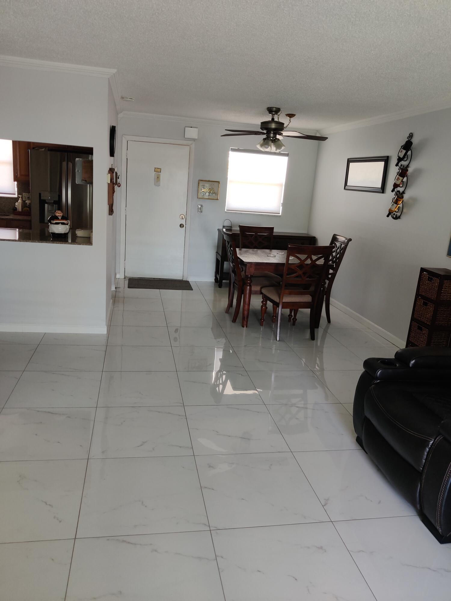225 Bonnie Boulevard 405