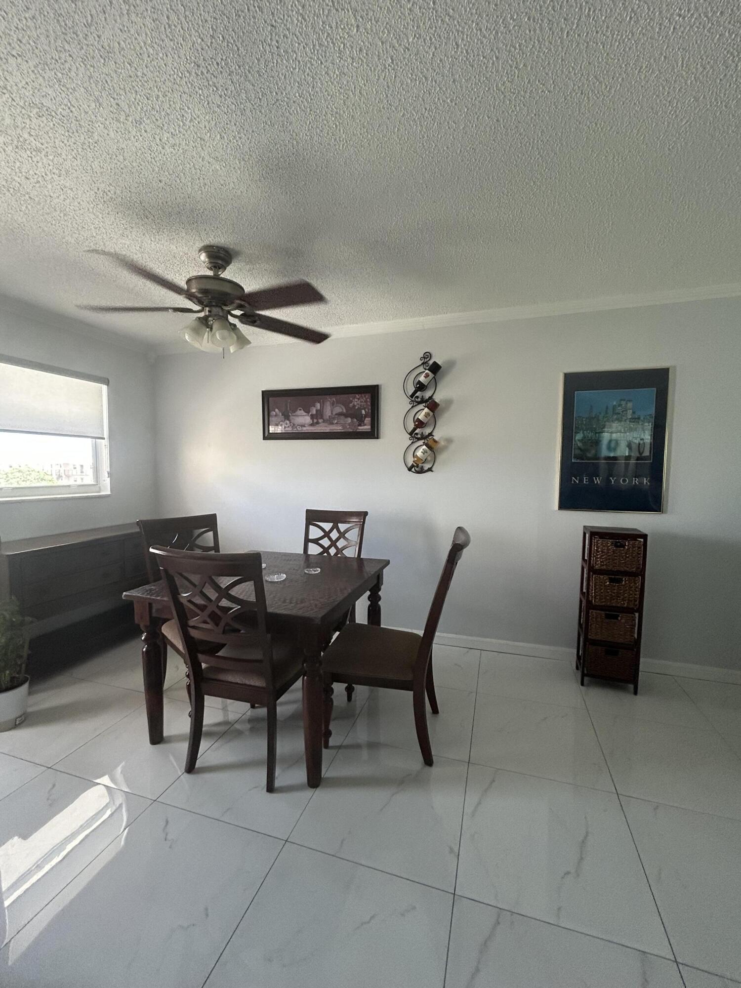 225 Bonnie Boulevard 405
