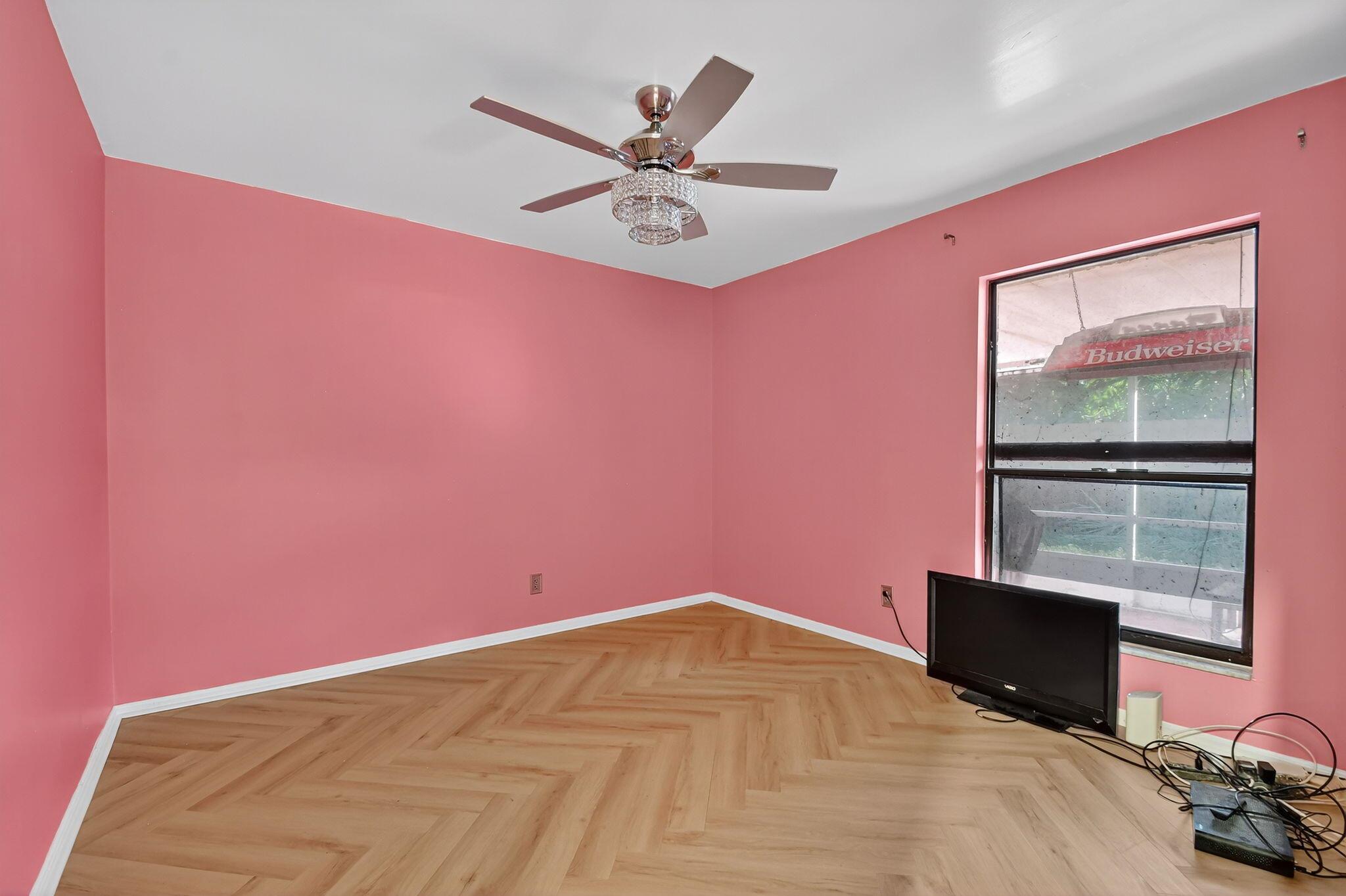 LAKE CLARKE TERR - Residential