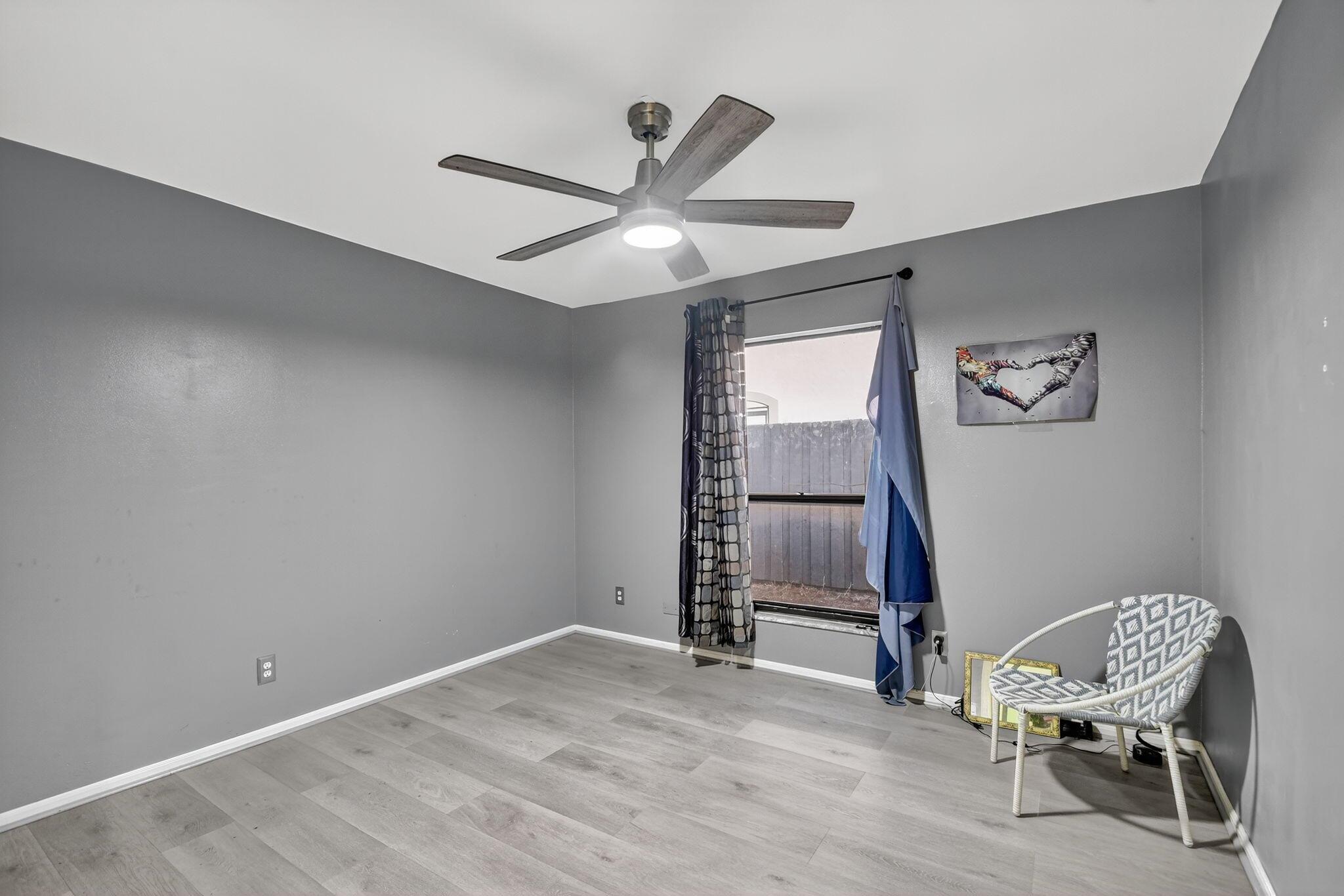 LAKE CLARKE TERR - Residential