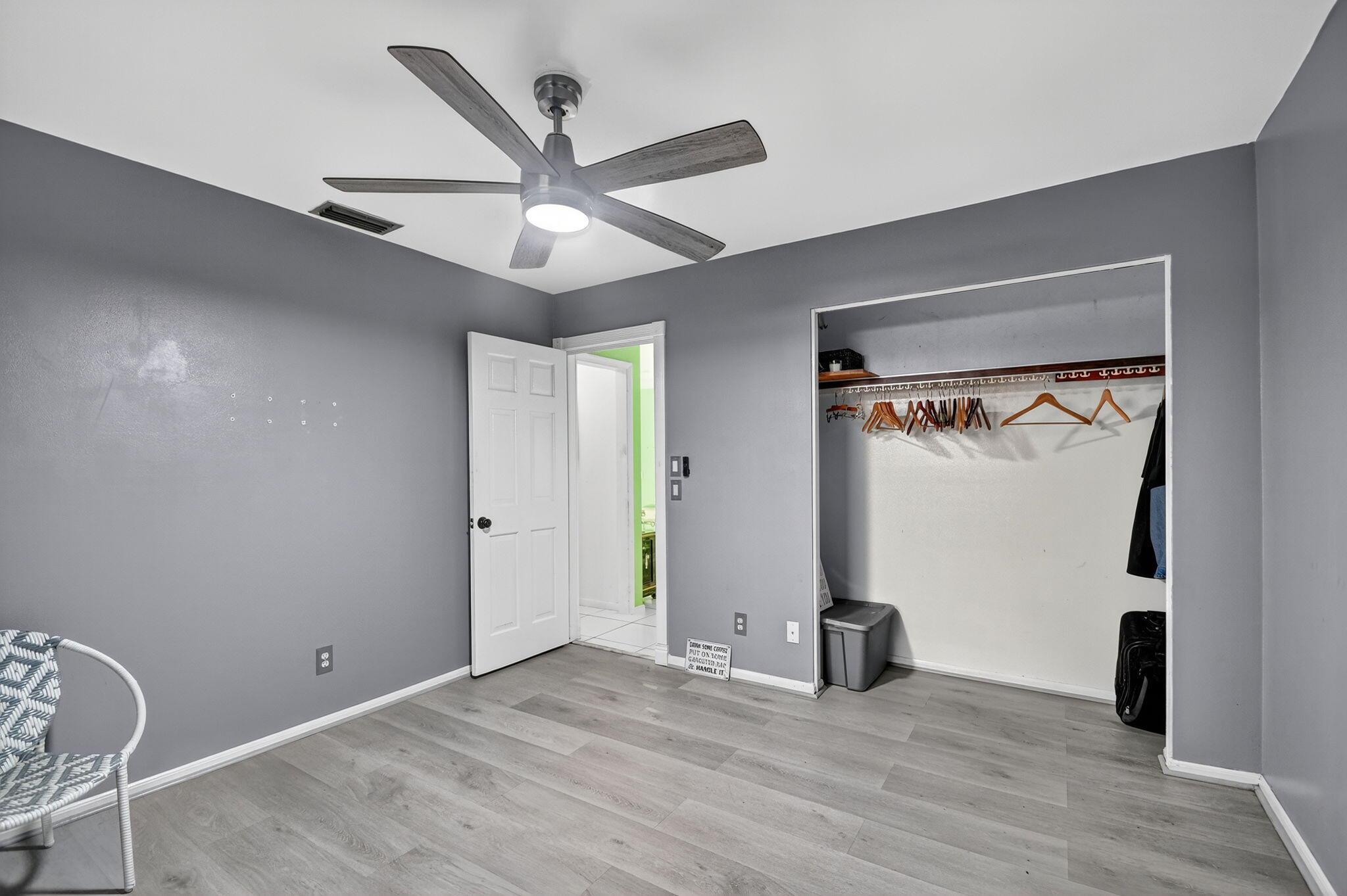 LAKE CLARKE TERR - Residential