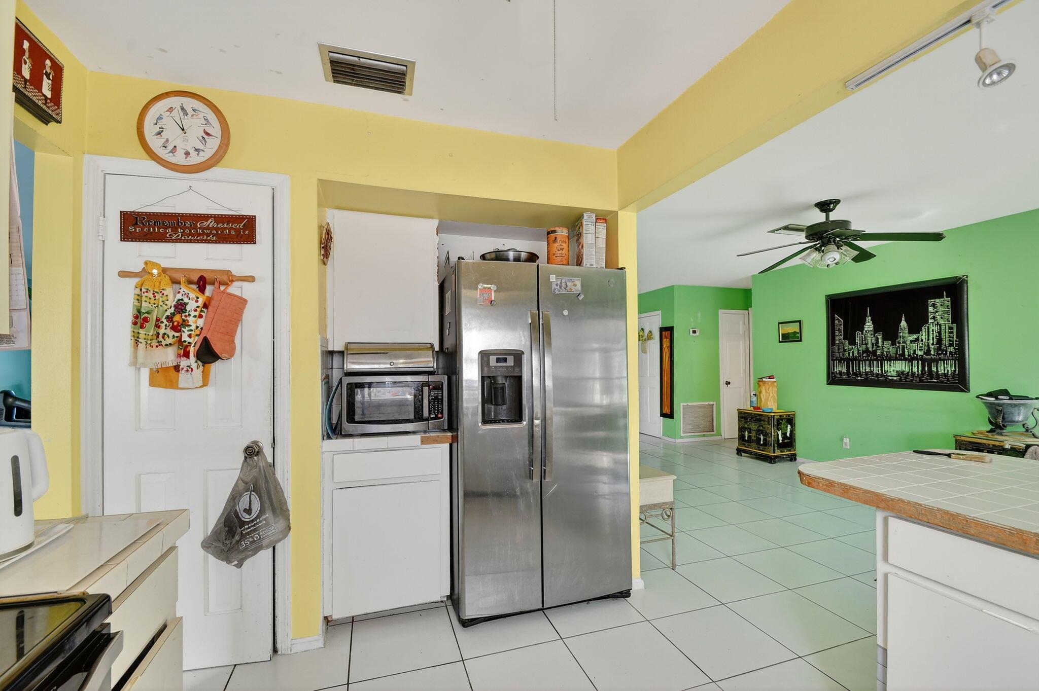 LAKE CLARKE TERR - Residential