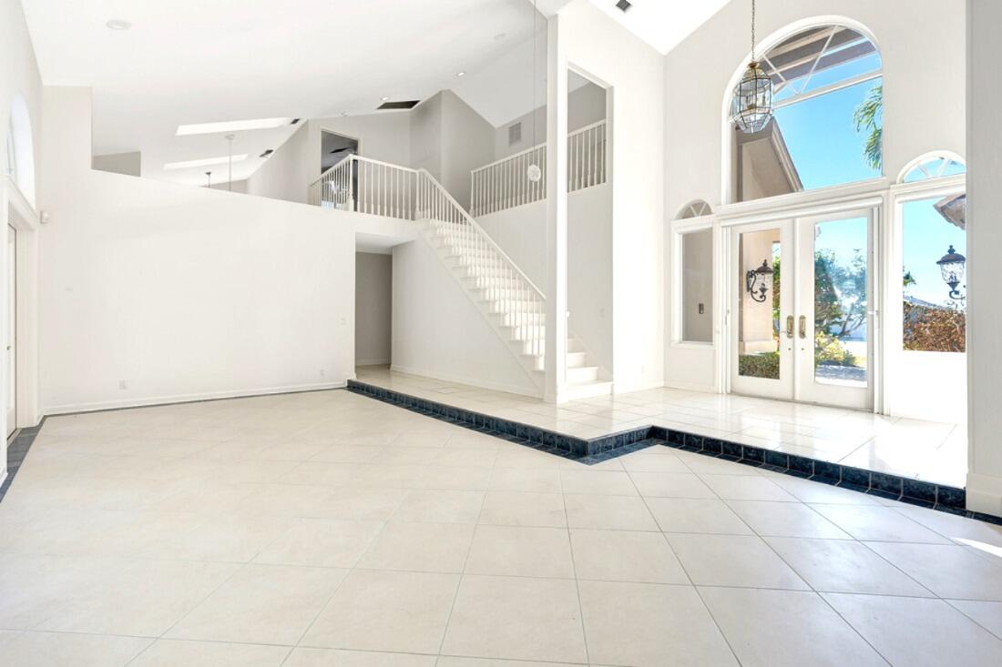 OLYMPUS - Residential