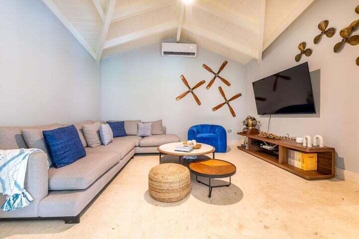 Los Lagos, Casa de Campo, - Residential Lease