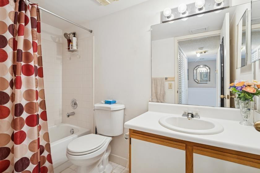 Tamarac Gardens - Residential