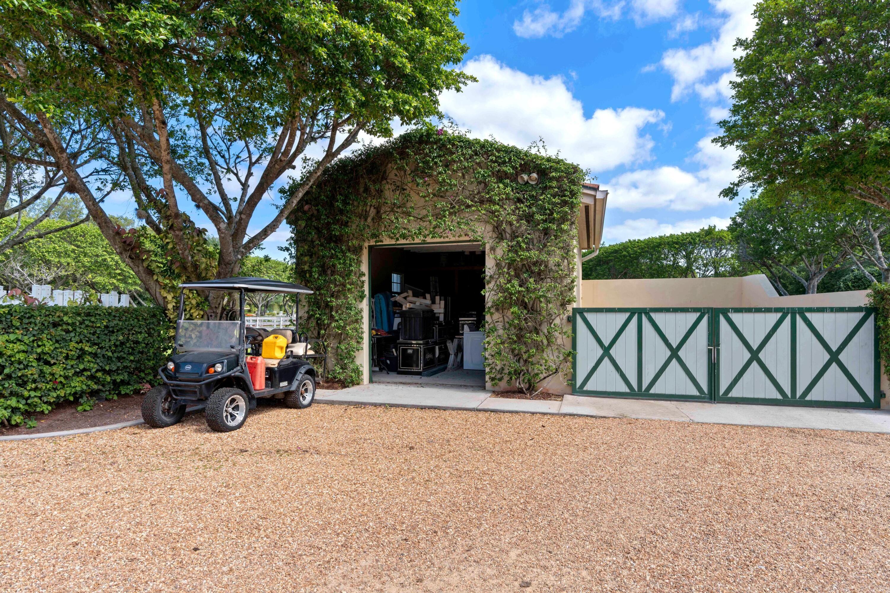 PALM BEACH POLO EQUESTRIAN CLUB - Residential