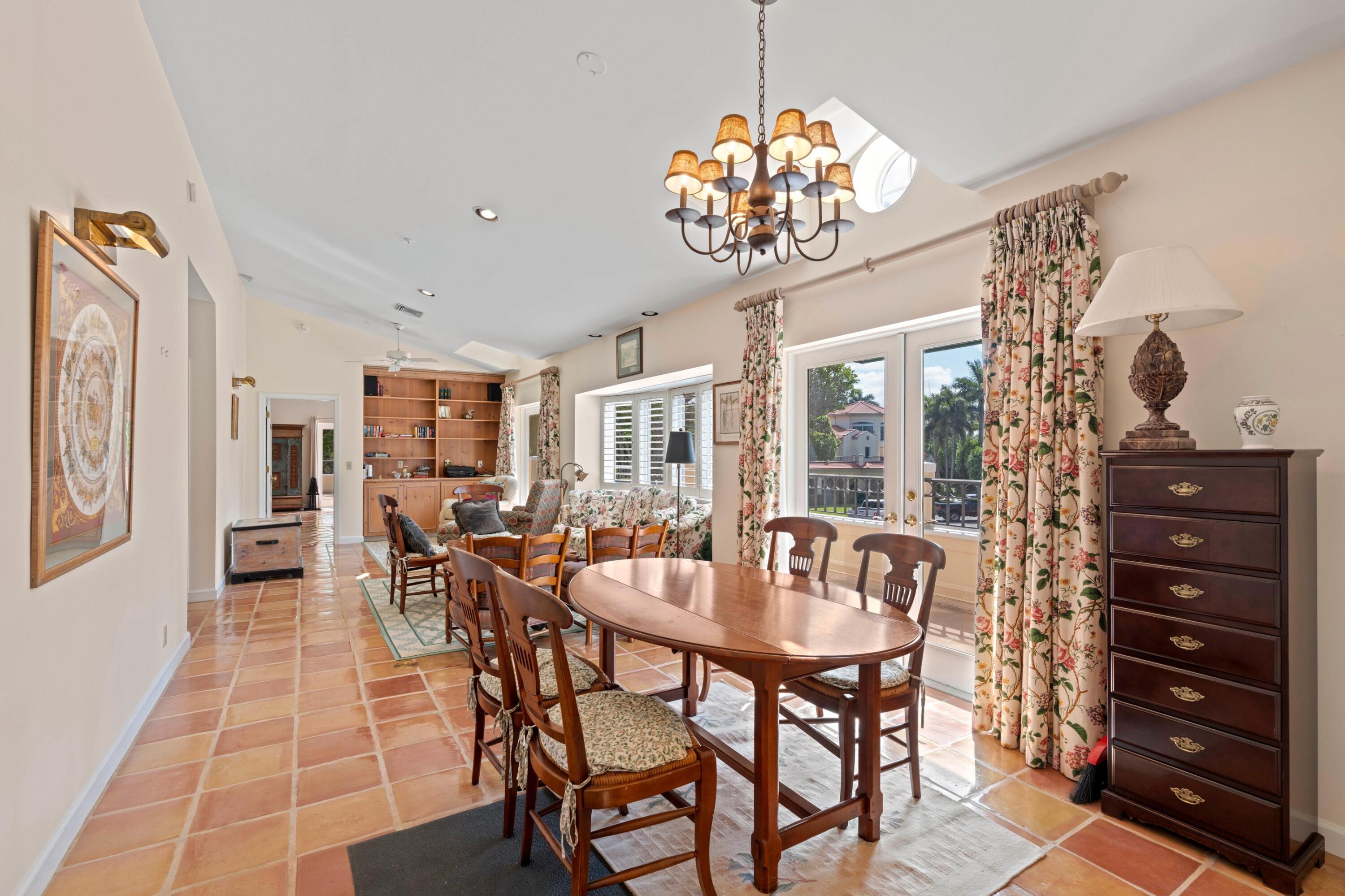 PALM BEACH POLO EQUESTRIAN CLUB - Residential