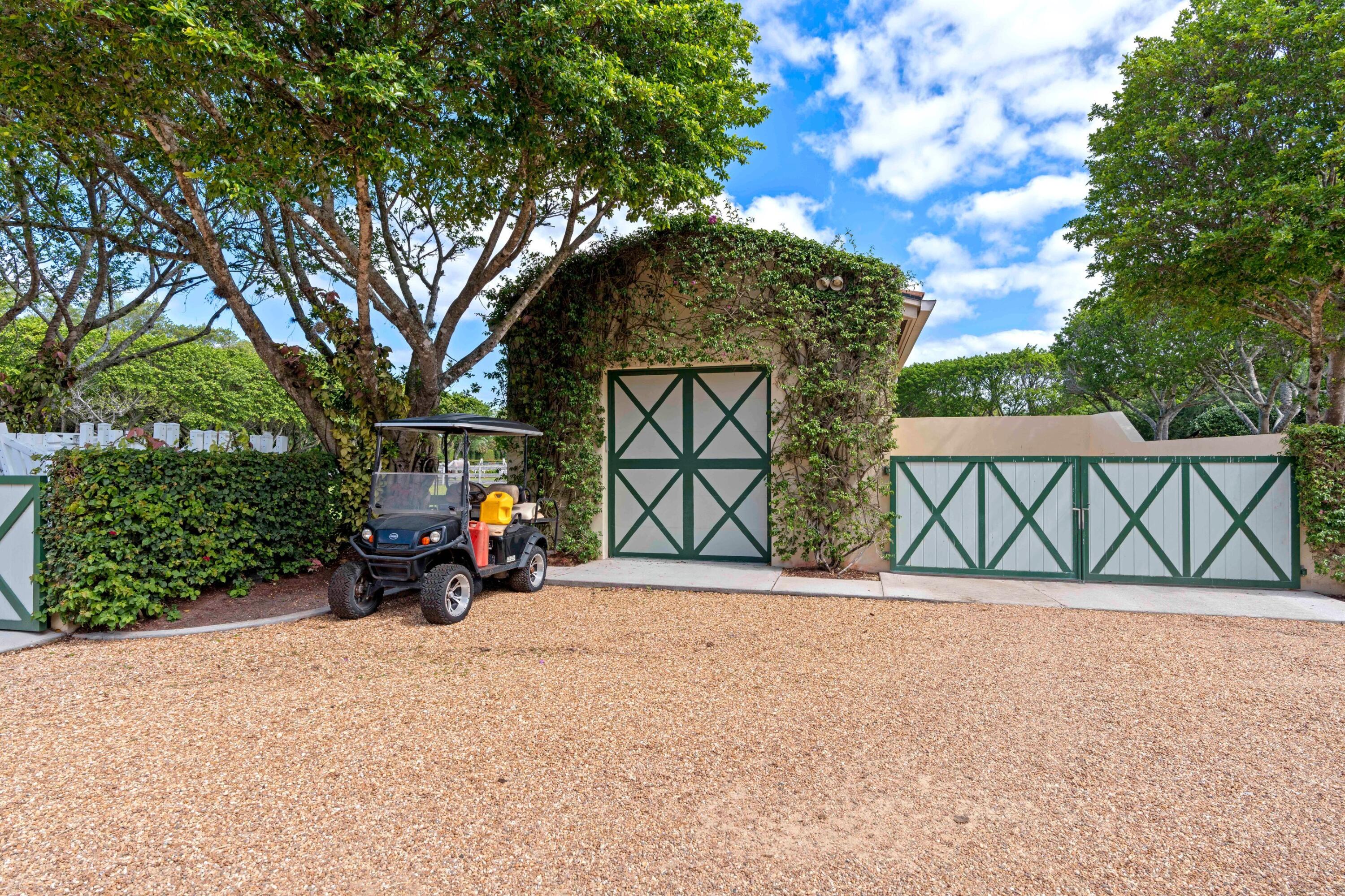 PALM BEACH POLO EQUESTRIAN CLUB - Residential