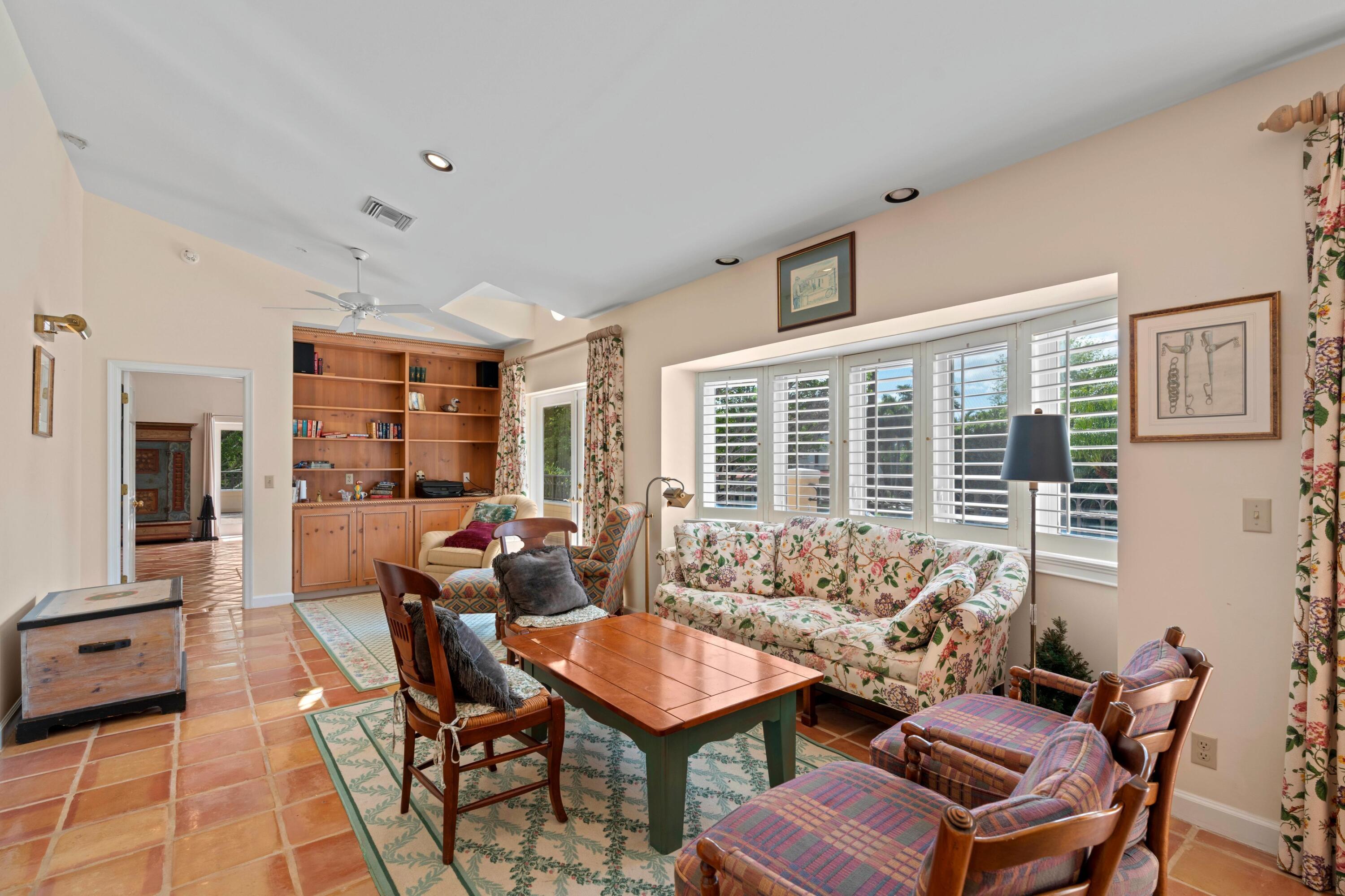 PALM BEACH POLO EQUESTRIAN CLUB - Residential