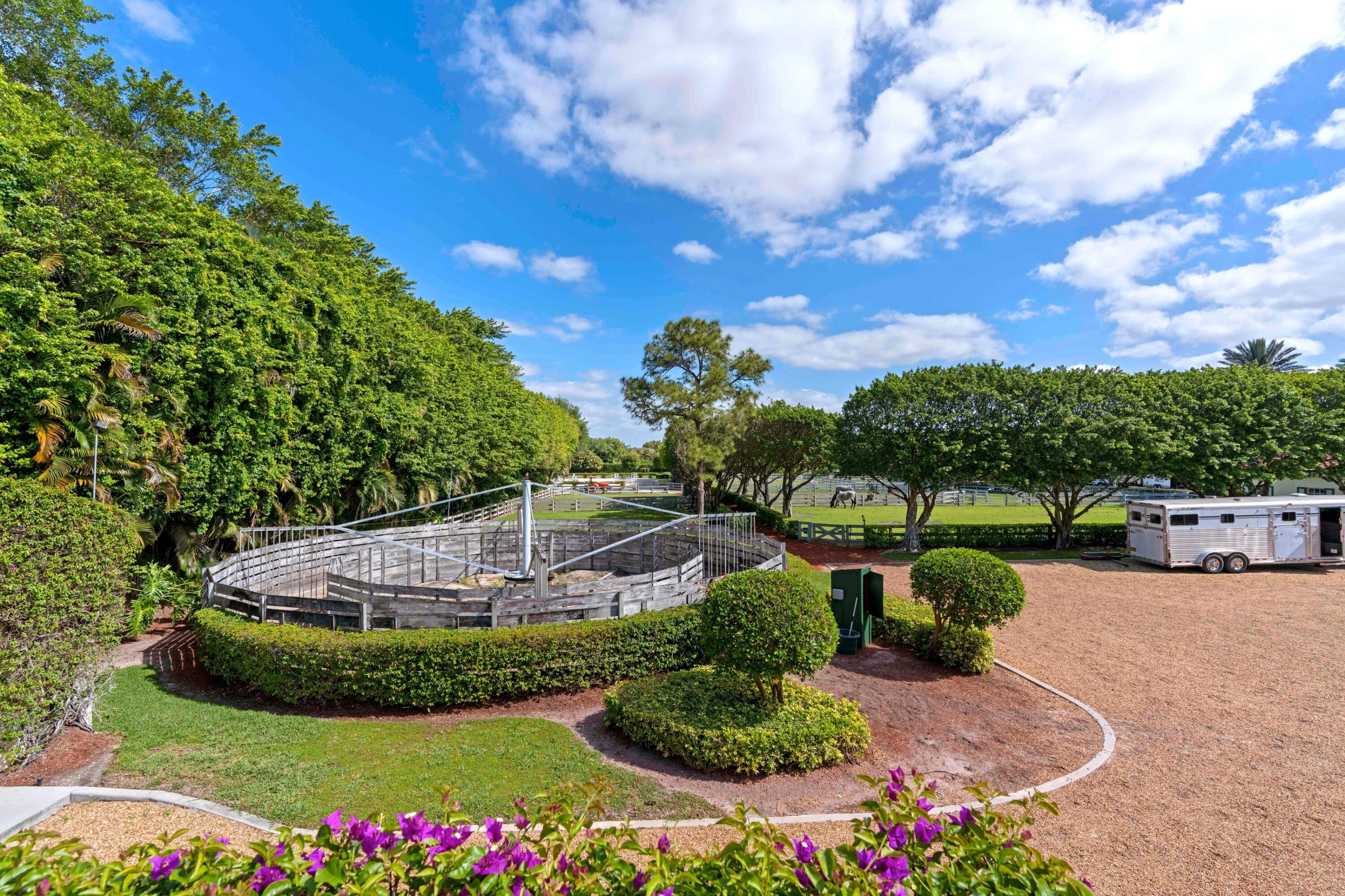 PALM BEACH POLO EQUESTRIAN CLUB - Residential