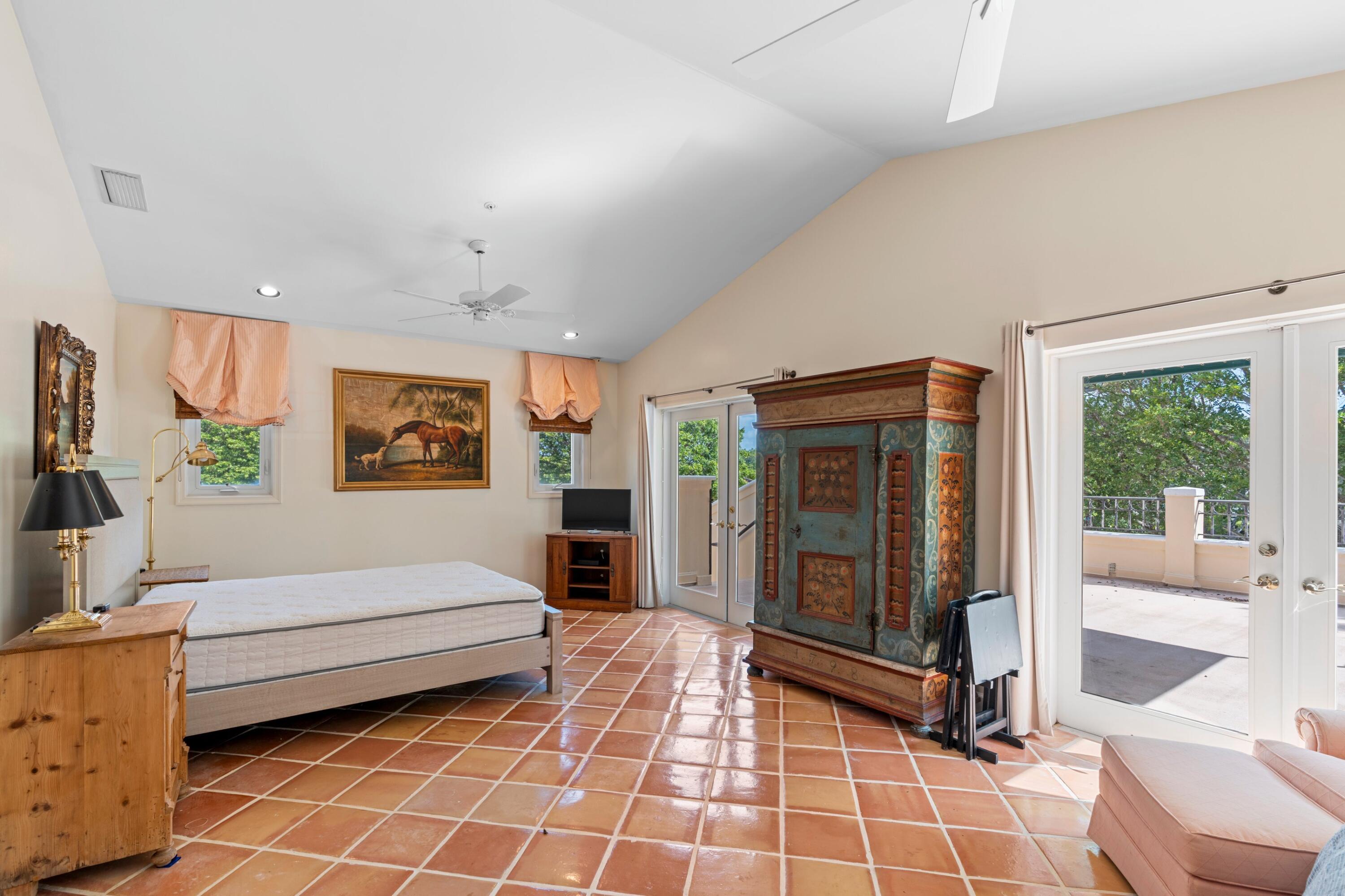 PALM BEACH POLO EQUESTRIAN CLUB - Residential