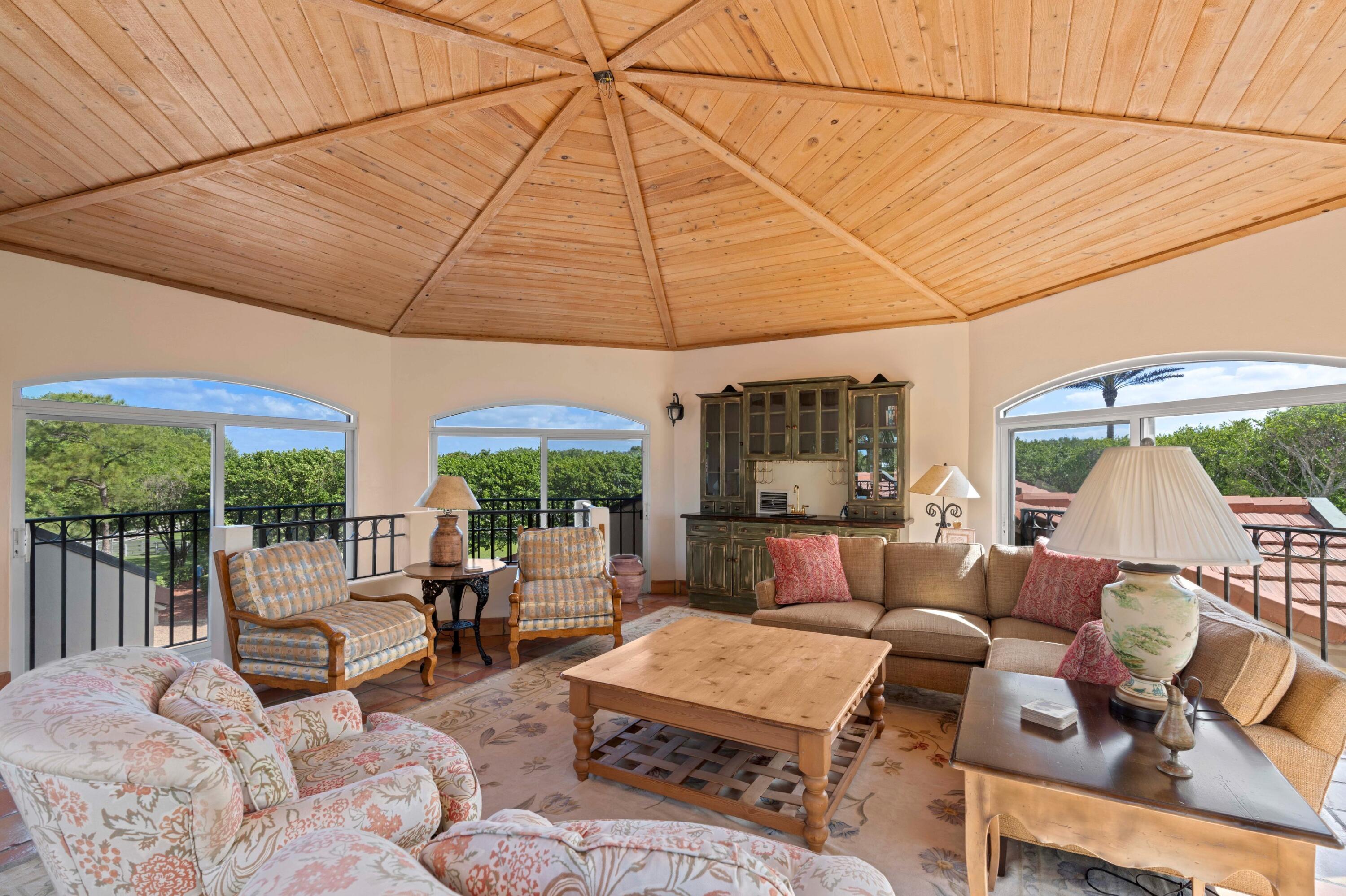 PALM BEACH POLO EQUESTRIAN CLUB - Residential