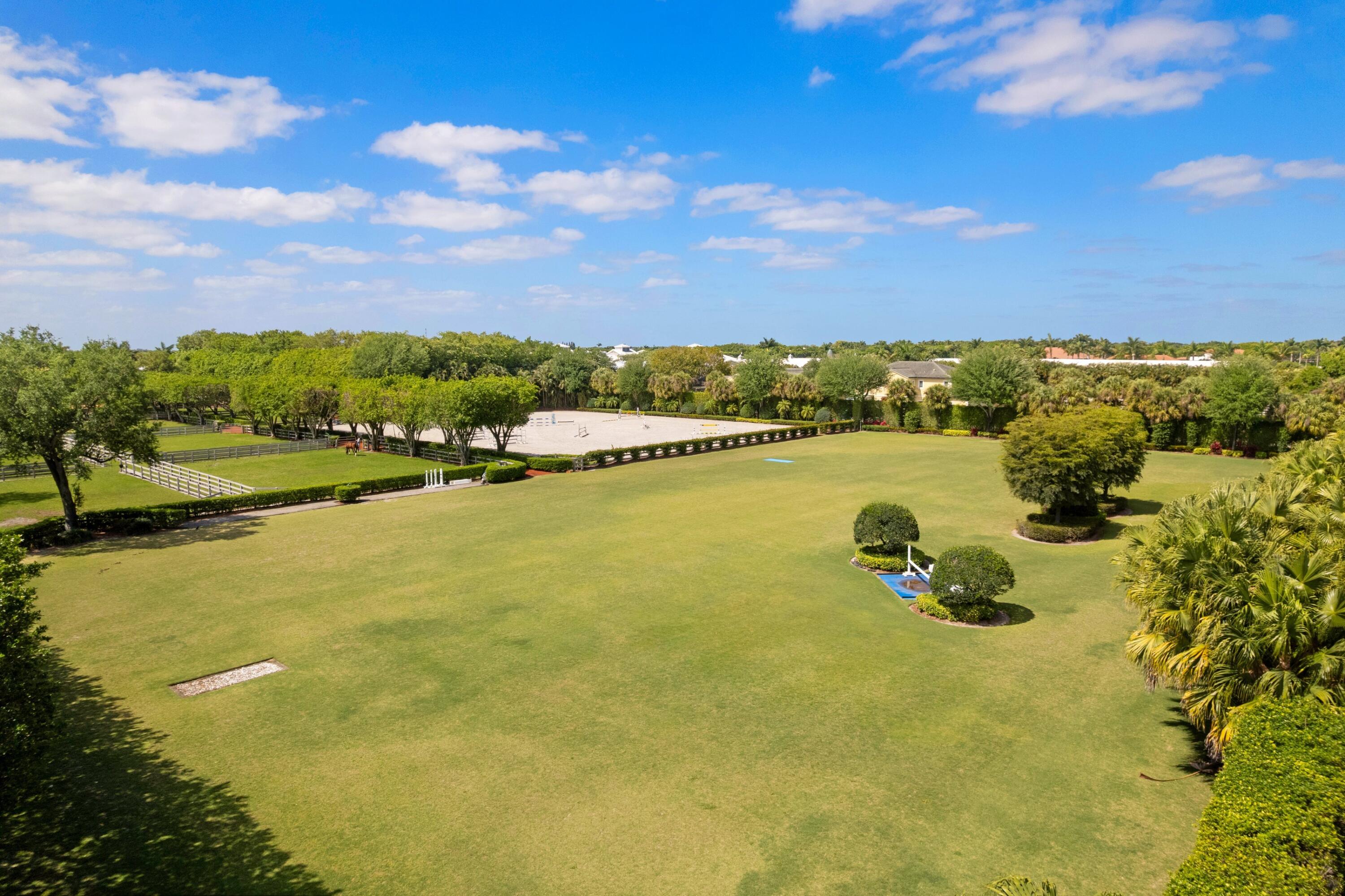 PALM BEACH POLO EQUESTRIAN CLUB - Residential
