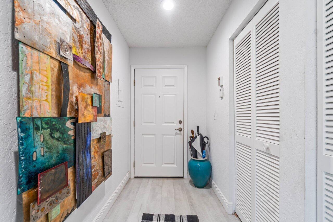 36 Westgate Lane C, Boynton Beach, FL, 33436/$199,900 4 36 Westgate Lane C