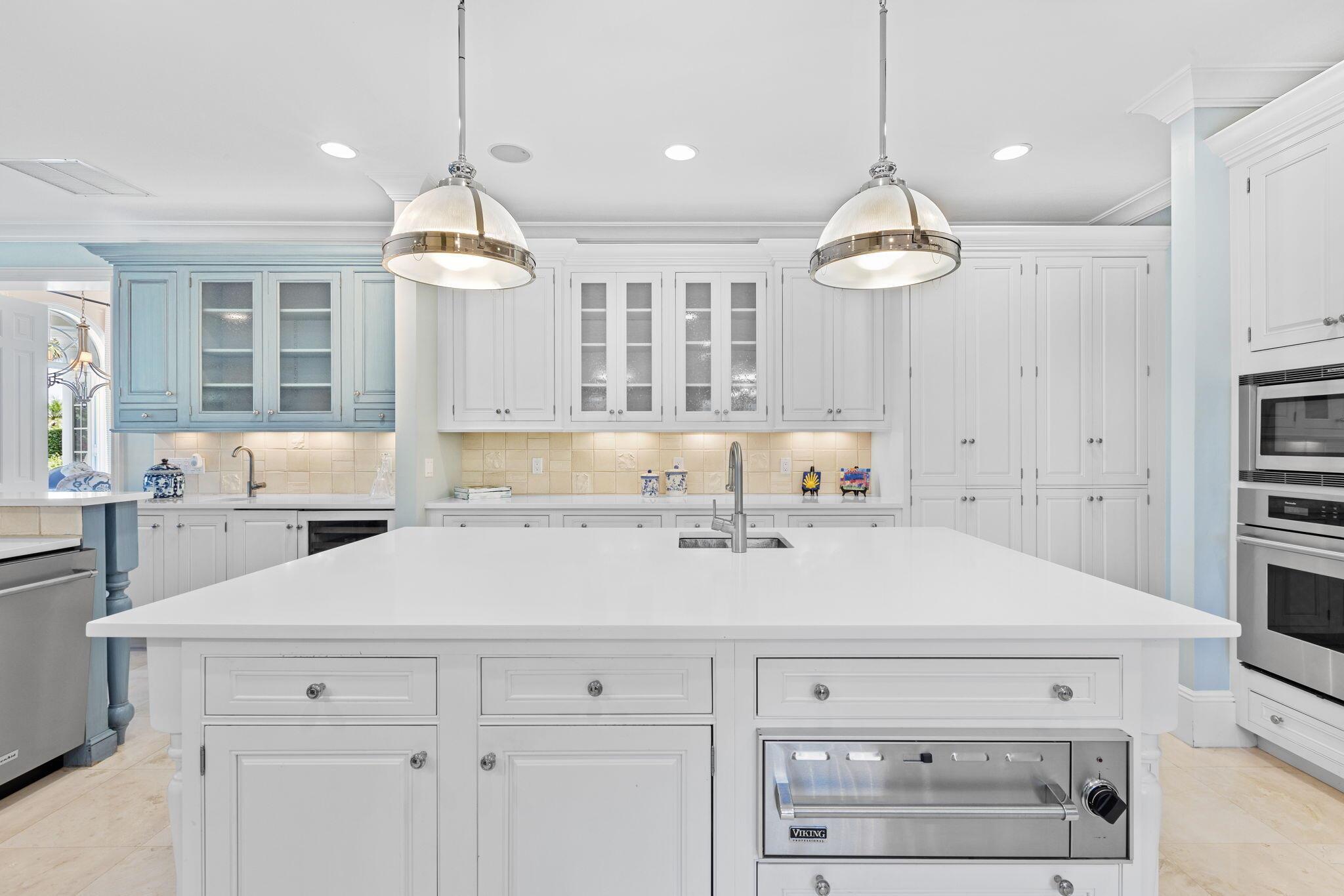 OLD PORT VILLAGE 2 - Residential